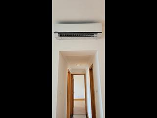 Fortress Hill - Le Sommet Block 2 03