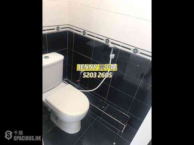 Tsim Sha Tsui - South Sea Apartments 13
