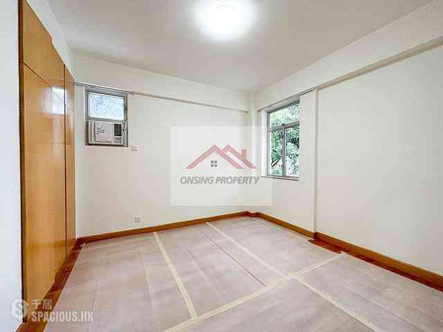 Mid Levels West - Kiu Sen Court 06