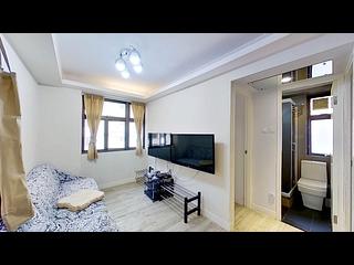 Wan Chai - Hang Shun Mansions 14