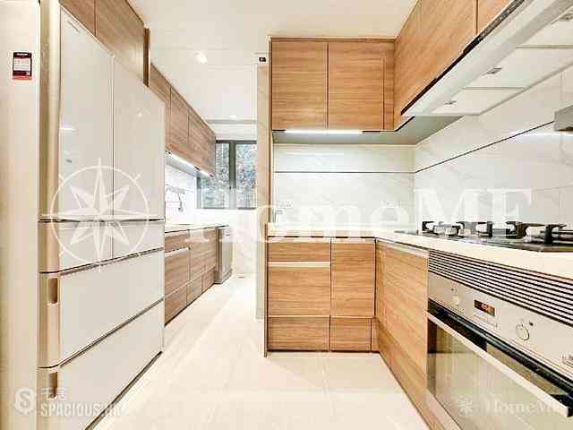 Repulse Bay - South Bay Villas 24