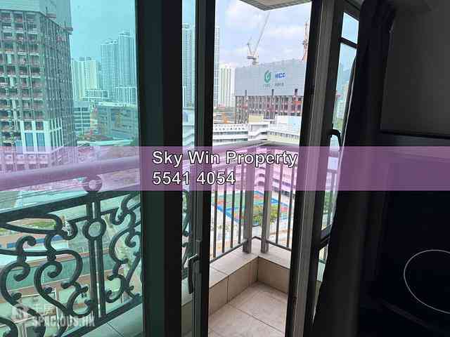 Tai Kok Tsui - Hampton Place Tower 3 03