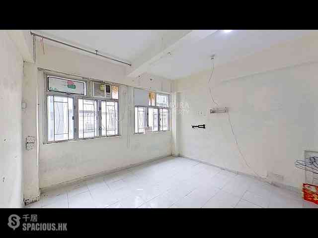 Wan Chai - 11, Kat On Street 07
