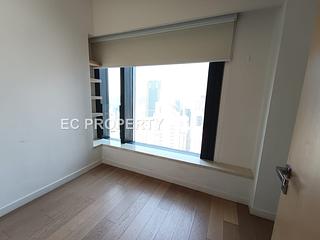 Mid Levels Central - Gramercy 09