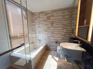 Mid Levels Central - Gramercy 13