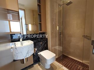 Mid Levels Central - Gramercy 08