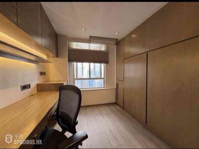 Braemar Hill - Maiden Court Block B 05