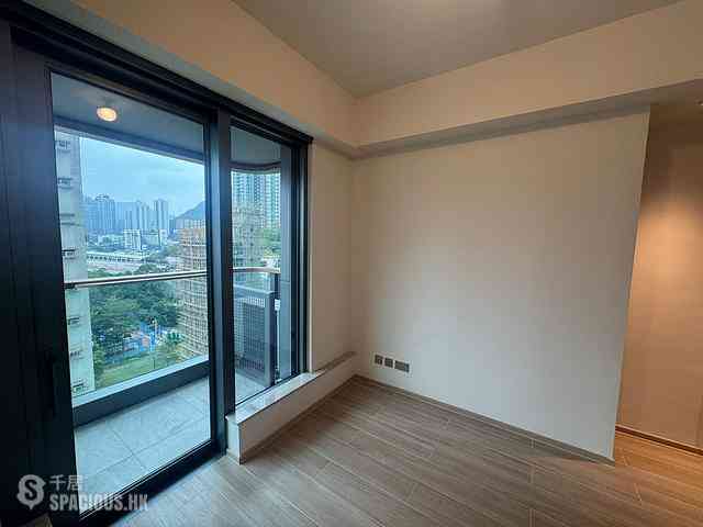 Ap Lei Chau - Aruna 06