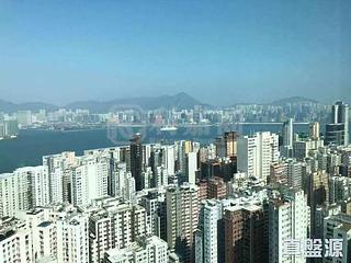 Fortress Hill - Le Sommet Block 2 03