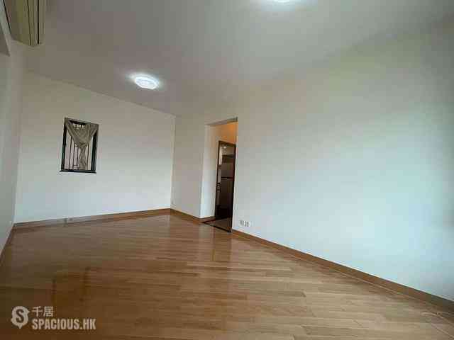 Fortress Hill - Le Sommet Block 2 07