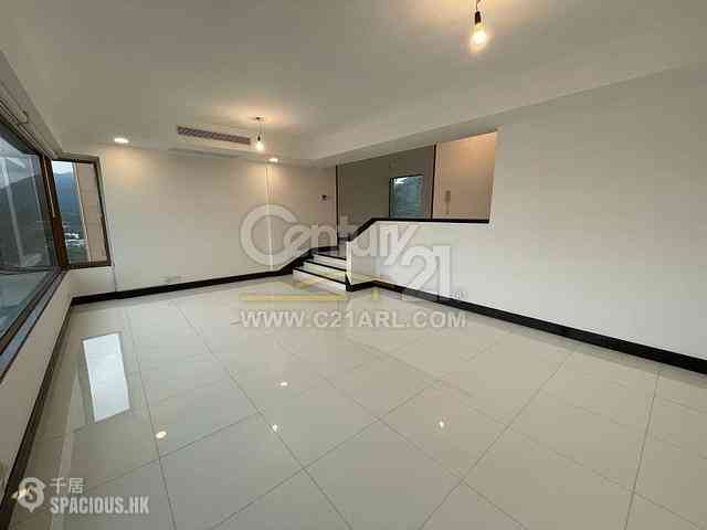 Repulse Bay - Pine Crest 03