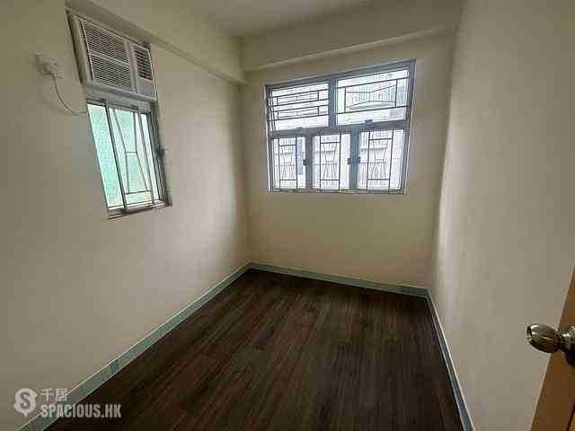 Kennedy Town - Luen Wai Apartment 02