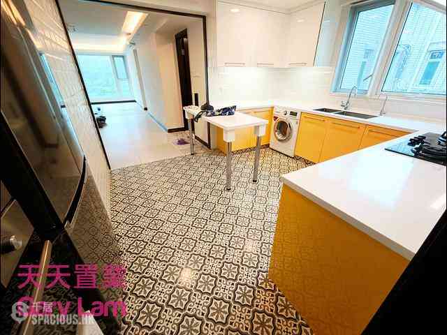 Clear Water Bay - Hillview Court 12