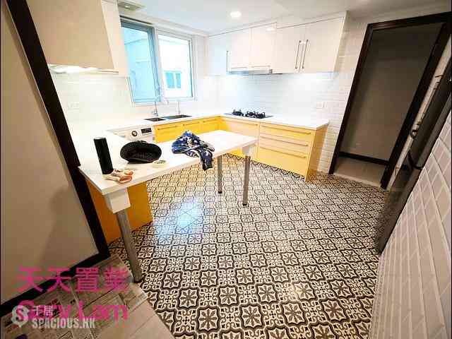 Clear Water Bay - Hillview Court 14