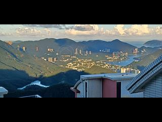 The Peak - Sunshine Villa 07