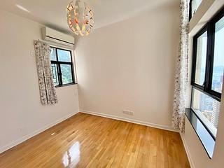 Mid Levels Central - Scenecliff Block 2 10