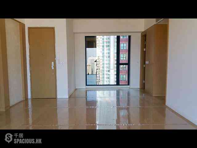 Mid Levels Central - Gramercy 03