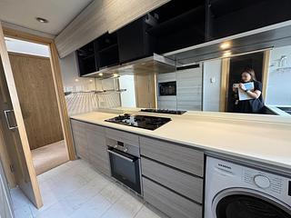 Tung Chung - The Visionary Tower 3 03