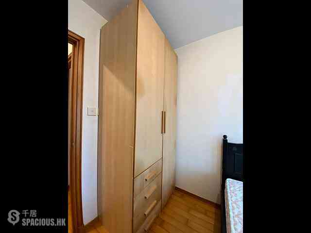 Tung Chung - Seaview Crescent Block 1 09