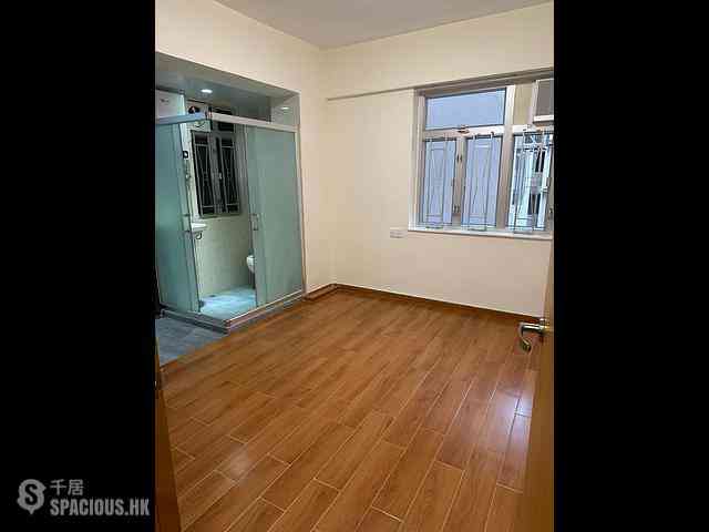 Tsim Sha Tsui - Universal Mansion 02