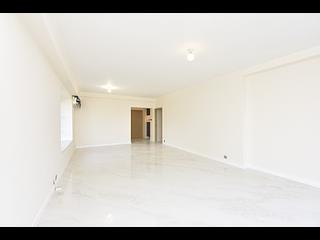 Happy Valley - Beverly Hill 02