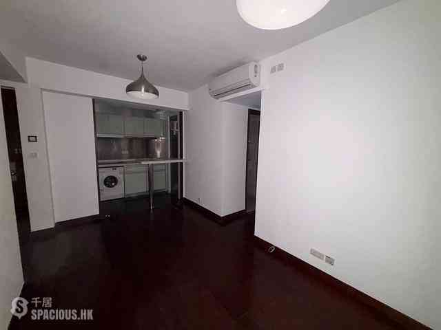 Wan Chai - The Morrison 10
