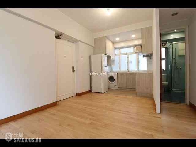 Wan Chai - Tung Hey Mansion (Building) 02