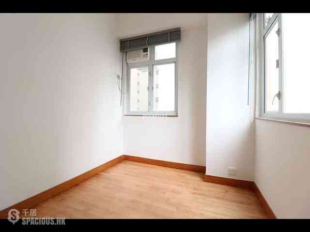 Wan Chai - Tung Hey Mansion (Building) 07