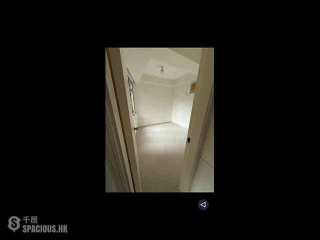 Wan Chai - Vincent Mansion High Block 03