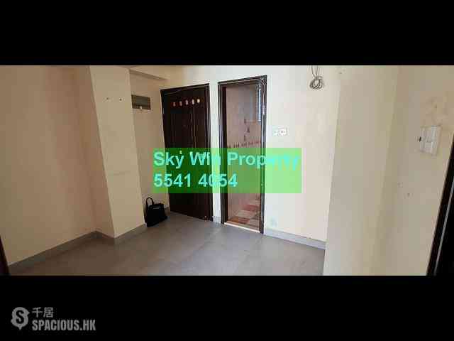 Sham Shui Po - Celebrity Court 06