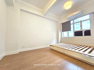 Happy Valley - Evone Court 05