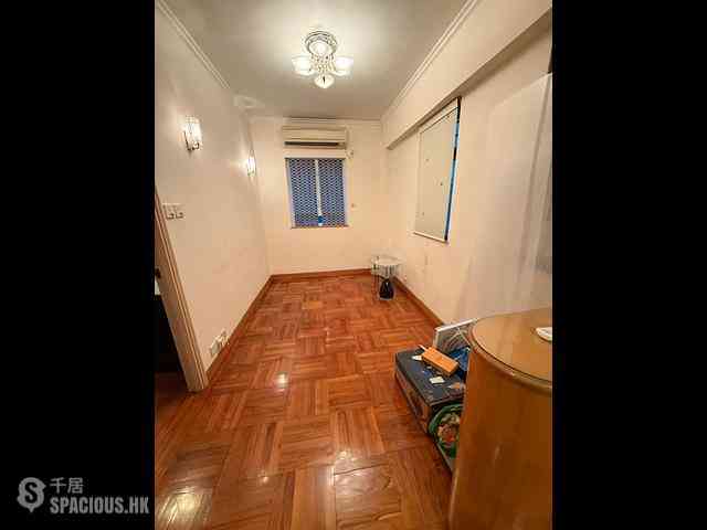 Wan Chai - Hay Wah Building Block B 03