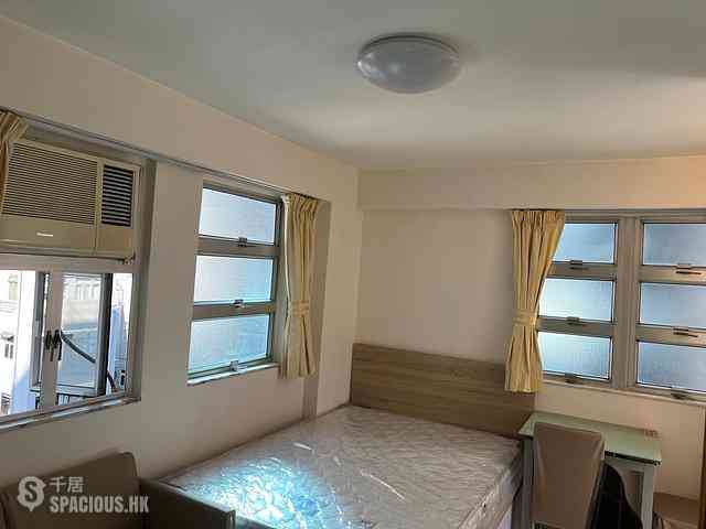 Wan Chai - Lee Loy Building 03