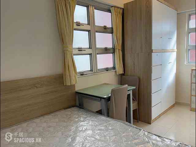 Wan Chai - Lee Loy Building 04
