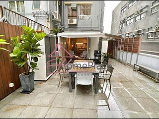 Shek Tong Tsui - Wo Fat Building 03