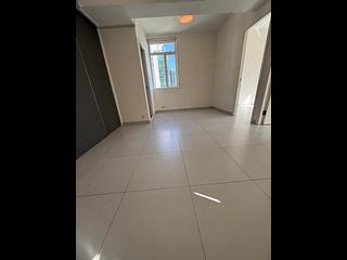 Wan Chai - Hay Wah Building Block A 06
