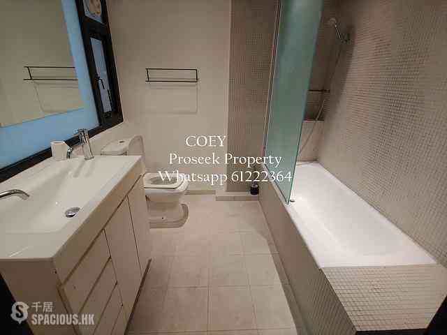 Central - 41-43, Gough Street 07