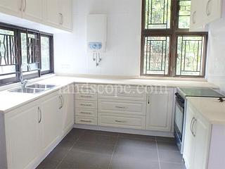 Stubbs Road - Taipan Court 08