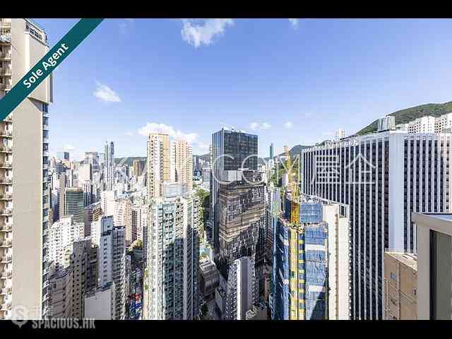 Wan Chai - The Avenue Phase 2 07