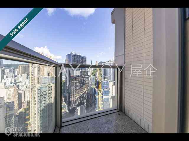 Wan Chai - The Avenue Phase 2 09