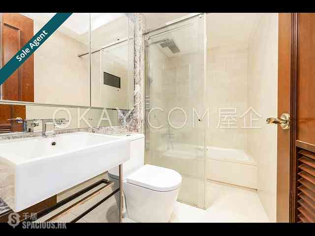Wan Chai - The Avenue Phase 2 11