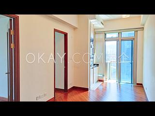 Wan Chai - The Avenue Phase 2 Block 2 02