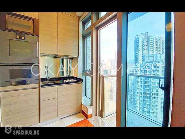 Wan Chai - The Avenue Phase 2 Block 2 03