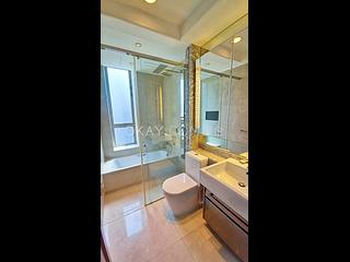 Wan Chai - The Avenue Phase 2 Block 2 14