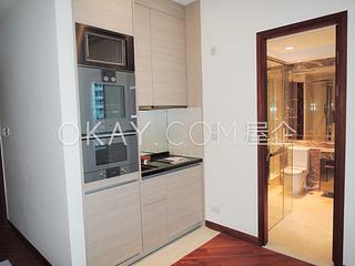 Wan Chai - The Avenue Phase 2 04