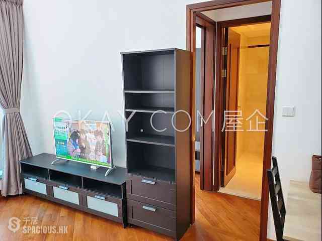Wan Chai - The Avenue Phase 2 03