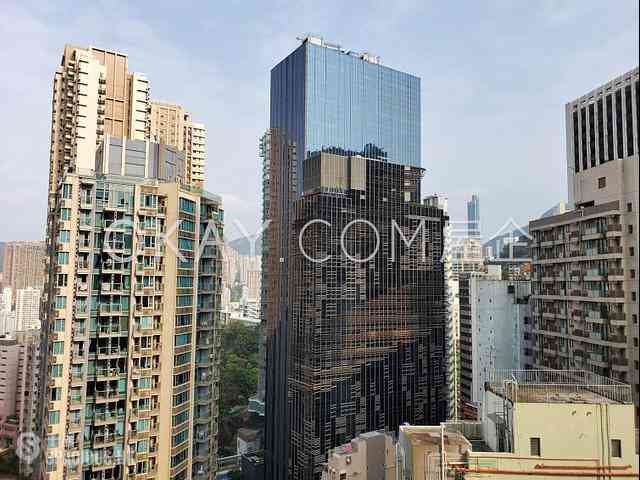 Wan Chai - The Avenue Phase 2 08