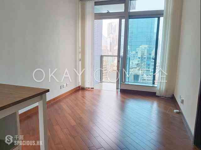 Wan Chai - The Avenue Phase 2 04