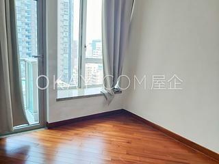 Wan Chai - The Avenue Phase 2 08