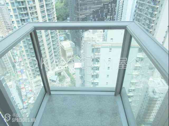 Wan Chai - The Avenue Phase 2 02